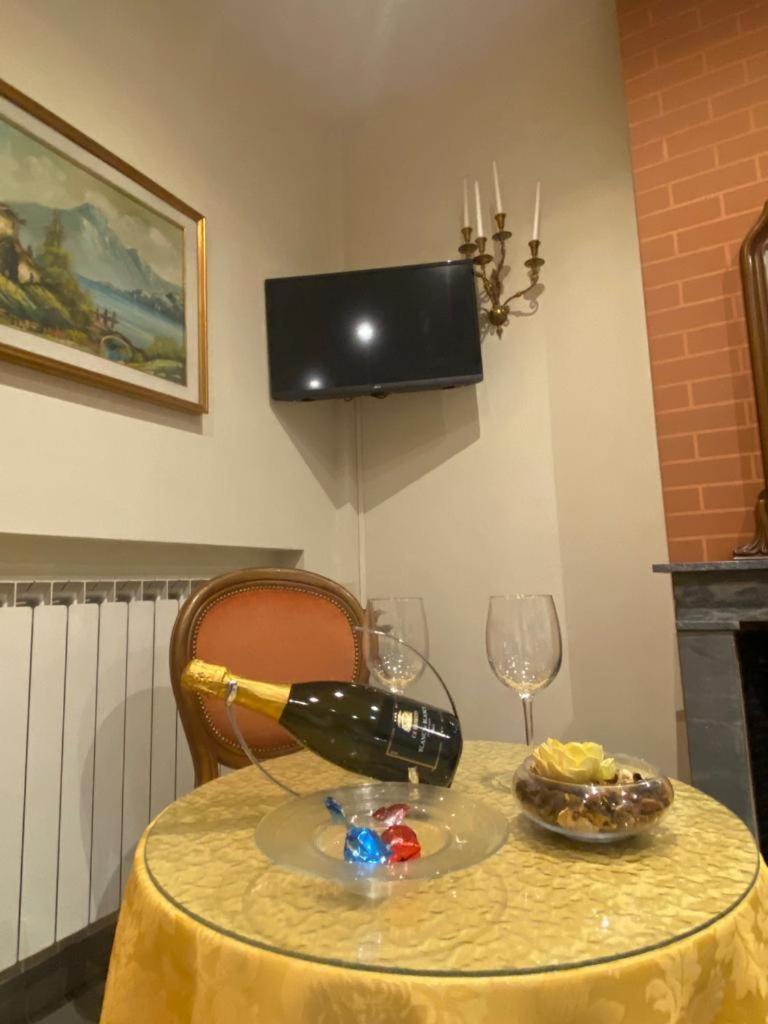 Appartamento "San Petronio"" Residenze Del Podesta - Centro Bologna & Stazione Ngoại thất bức ảnh